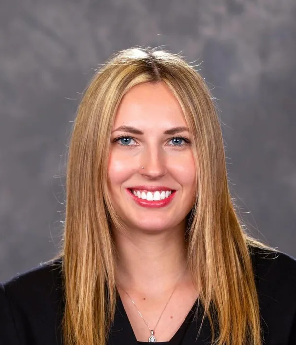 Portrait of Jennalyn Jubeck
